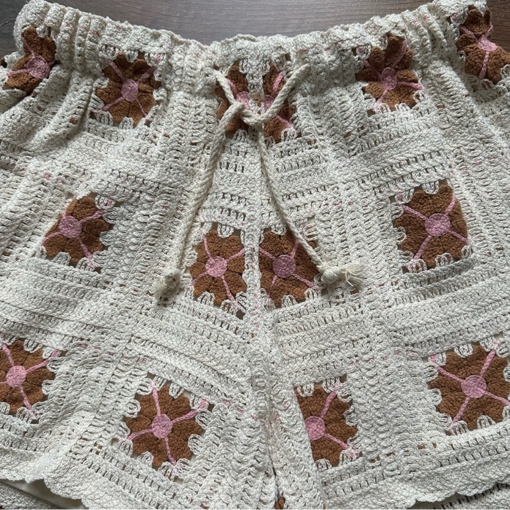 Easy Clothes ECRU CROCHET BRIA SET - Picture 7 of 8